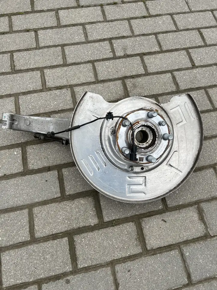 Tesla Model Y (2019 - 2024) 118831100E Ступица колеса — фото 3