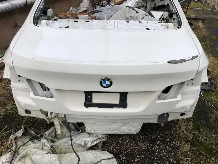 BMW 5 F10 F11 (2009 - 2016) Задняя часть кузова — фото 1