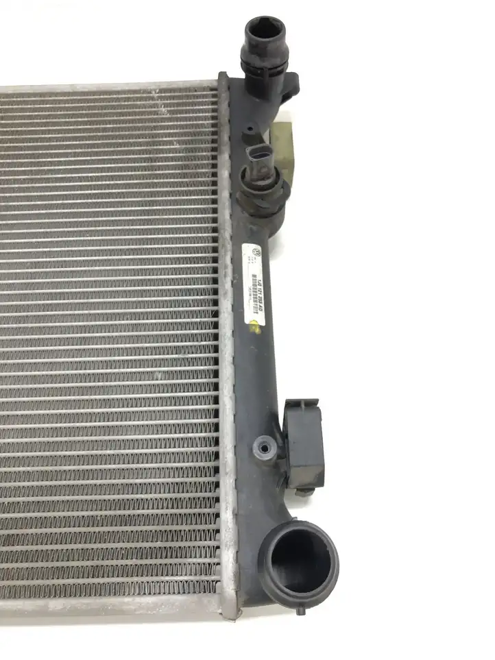 Audi A3/S3 8L (2000 - 2003) 1J0121253 Радиатор охлаждающей жидкости двигателя — фото 2
