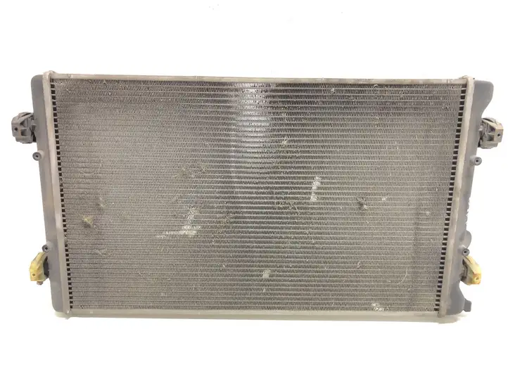 Audi A3/S3 8L (2000 - 2003) 1J0121253 Радиатор охлаждающей жидкости двигателя — фото 5