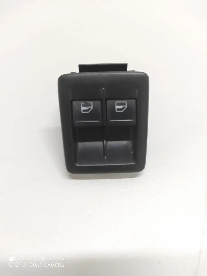 Volkswagen Scirocco (2014 - 2017) 1K3959857A Кнопка стеклоподъемников — фото 1