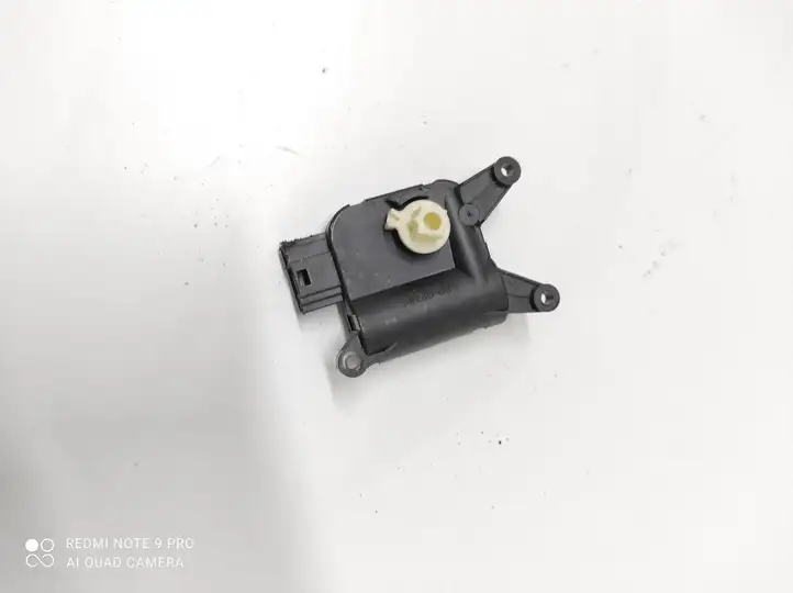 Volkswagen PASSAT CC (2008 - 2012) 0132801345 Двигатель задвижки потока воздуха — фото 4