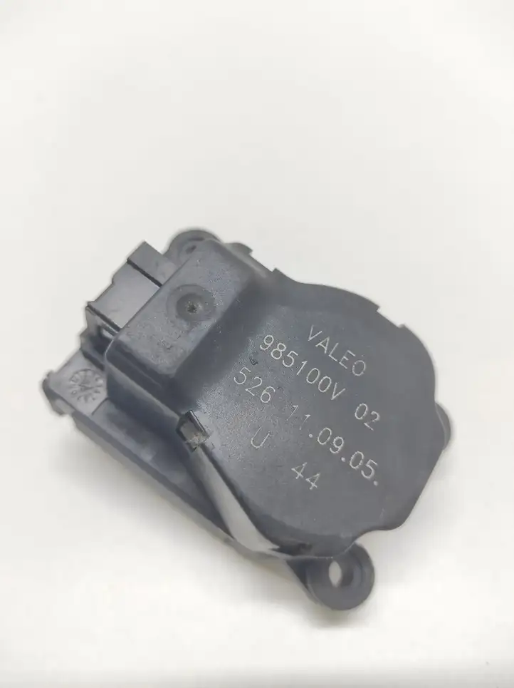 Opel Vectra C (2002 - 2005) 985100V02 Двигатель задвижки потока воздуха — фото 4