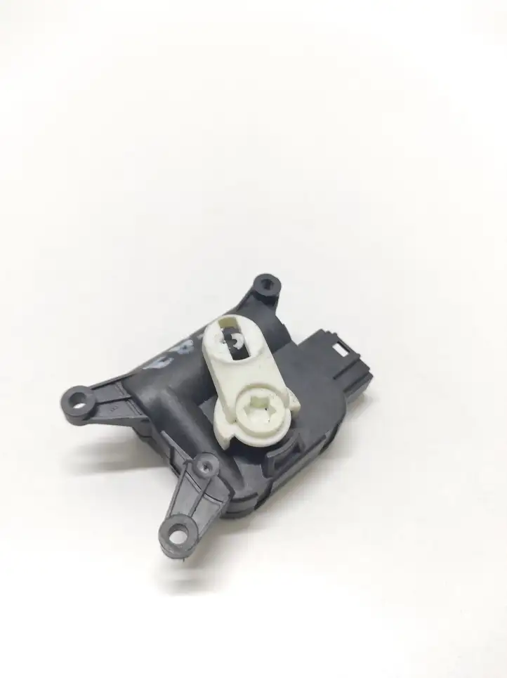 Audi A3/S3 8P (2003 - 2005) 0132801340 Двигатель задвижки потока воздуха — фото 4