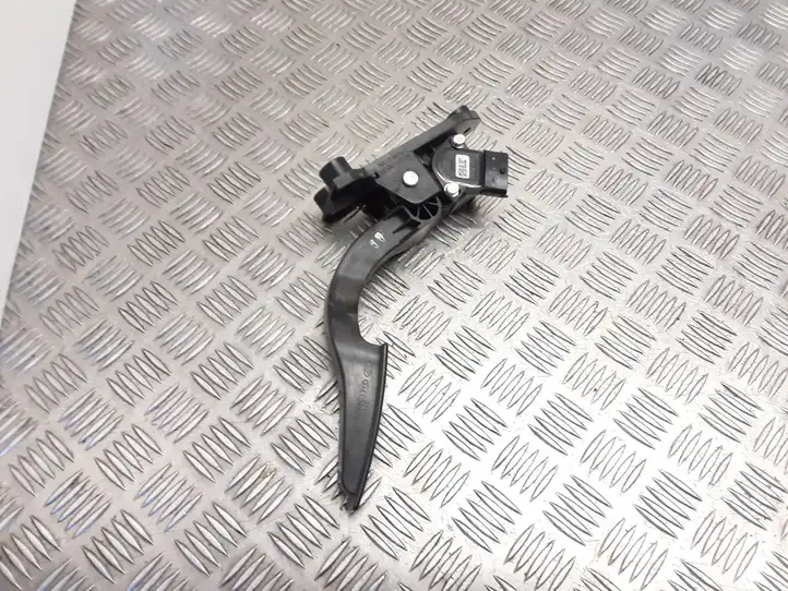 Hyundai i10 (2007 - 2012) 327260X500 Педаль акселератора — фото 2