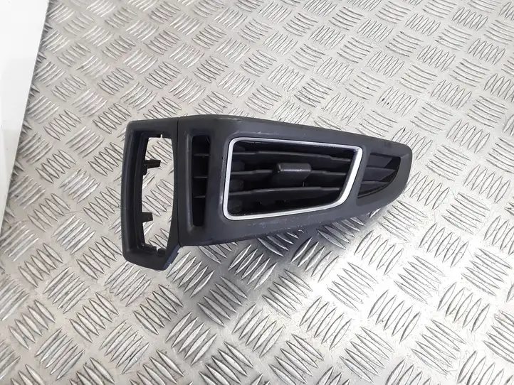 Ford Focus (2015 - 2019) BM51018B09 Боковой воздушный дефлектор — фото 2