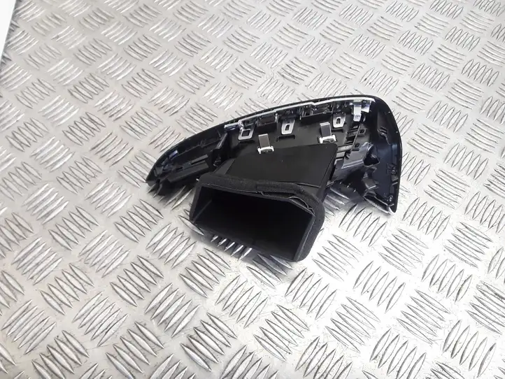 Ford Focus (2015 - 2019) BM51018B08 Боковой воздушный дефлектор — фото 2