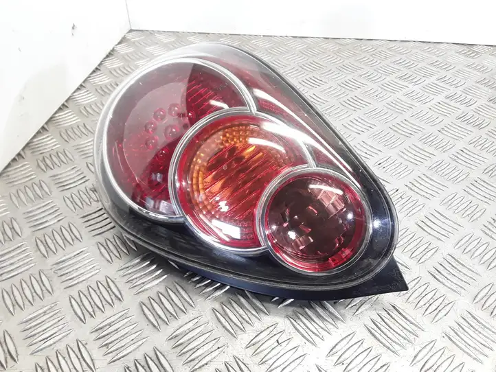 Toyota Aygo AB10 (2008 - 2012) 815500H071 Задний фонарь в кузове — фото 1