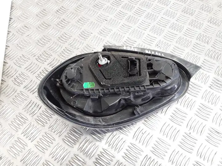 Toyota Aygo AB10 (2008 - 2012) 815500H071 Задний фонарь в кузове — фото 2