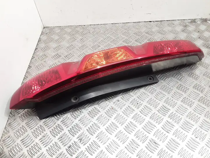 Nissan X-Trail T31 (2007 - 2014) 22063929 Задний фонарь в кузове — фото 4