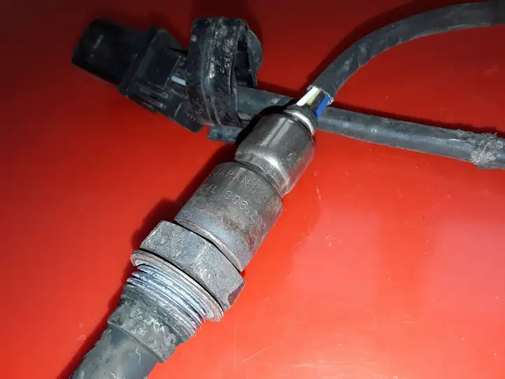 Skoda Octavia Mk3 (5E) (2013 - 2019) 04L906262A Лямбда-зонд — фото 2