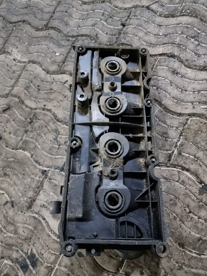 Volkswagen Golf VII (2013 - 2019) 03L103469S Крышка головки блока цилиндров — фото 3