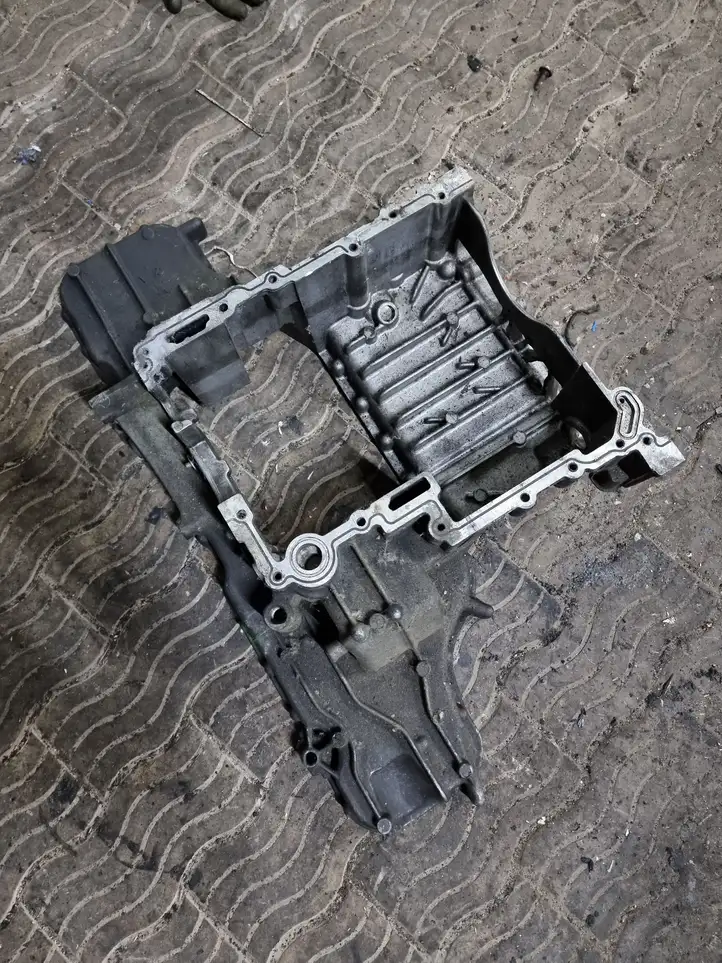 Audi A4 S4 B7 8E 8H (2004 - 2009) 059103603AF Картер двигателя — фото 1