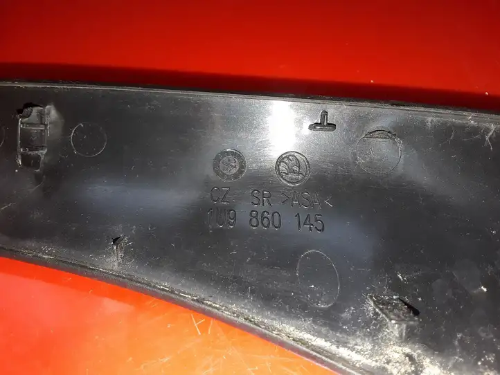 Skoda Octavia Mk1 (1U) (1996 - 2004) 1U9860145 Крышка рейлинга — фото 4