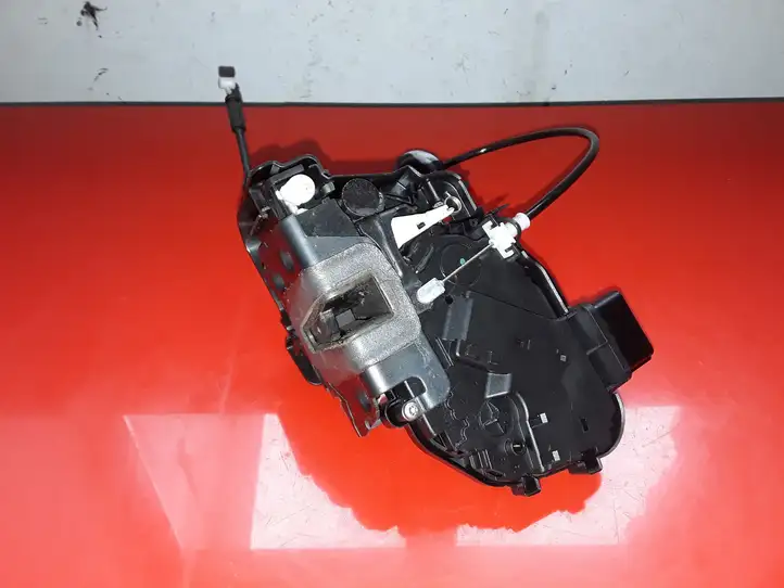 Land Rover Freelander 2 - LR2 (2006 - 2010) 7H5A26413AA Замок задней двери — фото 4