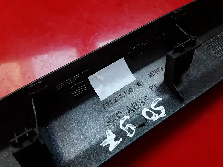 Seat Exeo (3R) (2008 - 2013) 3R1853190 Декоративная планка — фото 3