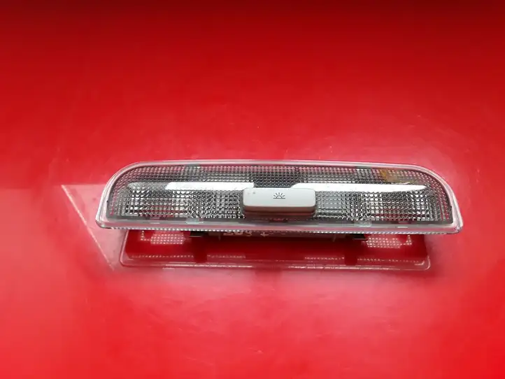 Seat Exeo (3R) (2008 - 2013) 8P0947111 Включатель освещения интерьера — фото 1