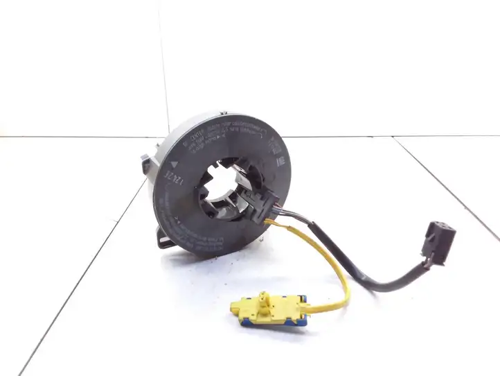 Opel Zafira A (1999 - 2003) 90588758 Контактное кольцо SRS — фото 1