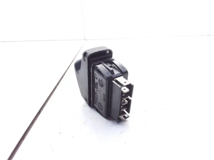 Renault Scenic I (1996 - 2003) 838100G Кнопка стеклоподъемников — фото 3