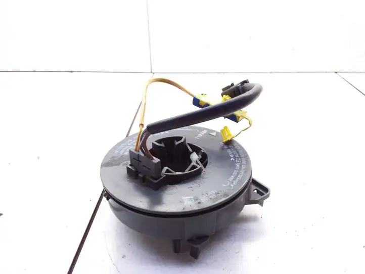 Opel Zafira B (2003 - 2006) 24436920 Контактное кольцо SRS — фото 2