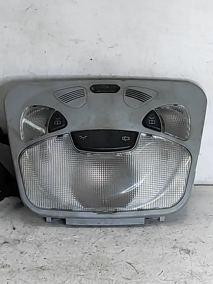 Mercedes-Benz C W203 (2000 - 2007) 2038201001 Передняя подсветка — фото 1