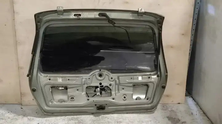 Renault Clio II (1998 - 2001) 7751473239 Крышка багажника — фото 6