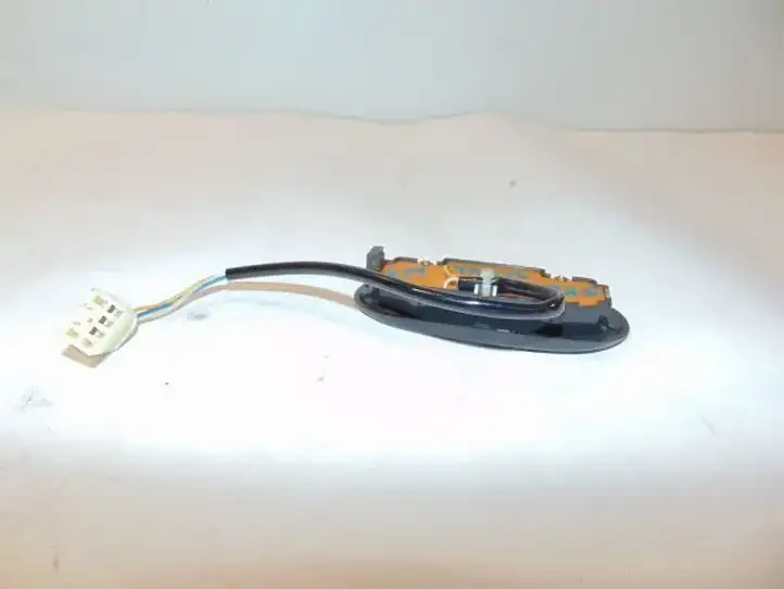 Toyota Yaris Verso (1999 - 2005) 8497552150B0 Другие включатели / ручки/ переключатели — фото 4