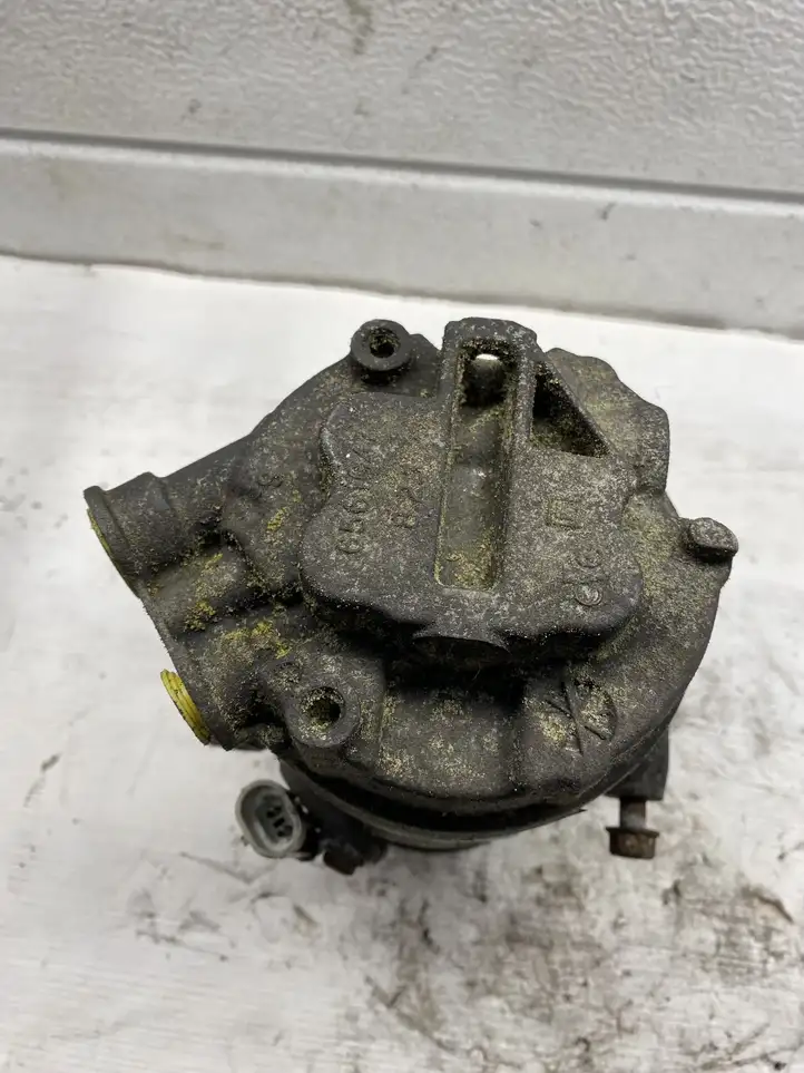 Opel Astra H (2004 - 2009) 13124751 Компрессор (насос) кондиционера воздуха — фото 4