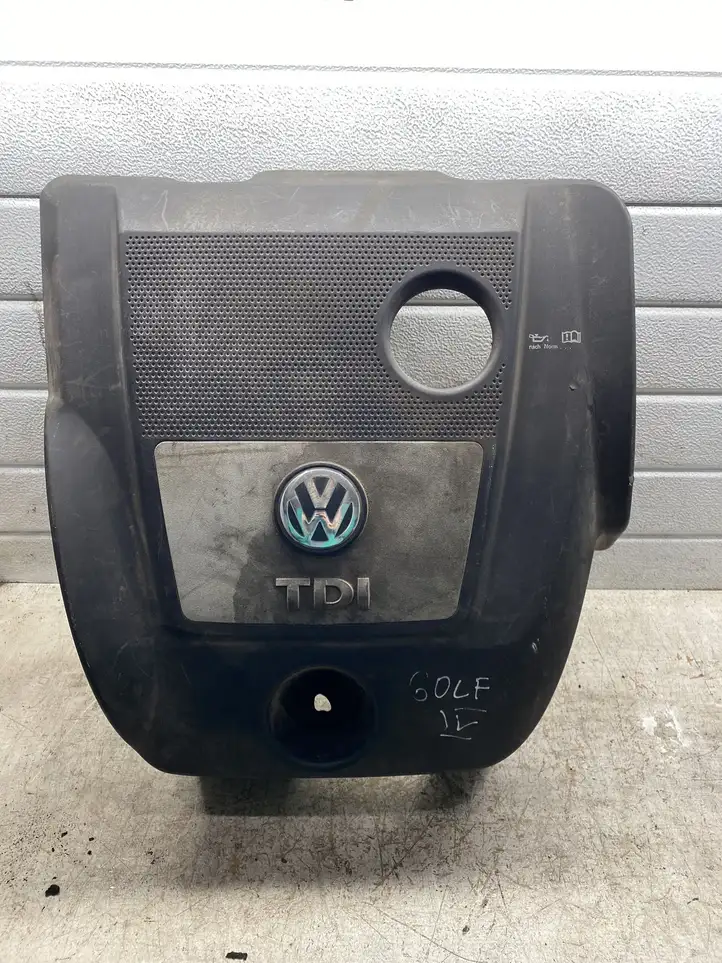 Volkswagen Golf IV (1998 - 2005) 038103925EK Крышка двигателя декоративная — фото 1