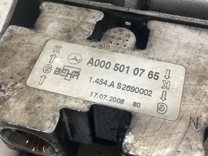 Mercedes-Benz ML W164 (2005 - 2011) A0005010765 Масляный радиатор коробки передач — фото 4