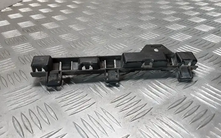BMW 3 F30 F35 F31 (2012 - 2018) 51777240873 Усилитель порога — фото 2