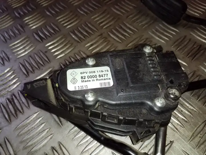 Renault Trafic II (X83) (2002 - 2014) 8200008477 Педаль акселератора — фото 3