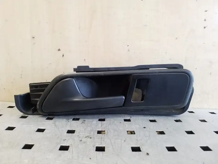 Volkswagen Caddy (2010 - 2015) 1T0837197A Внутренняя ручка двери — фото 1