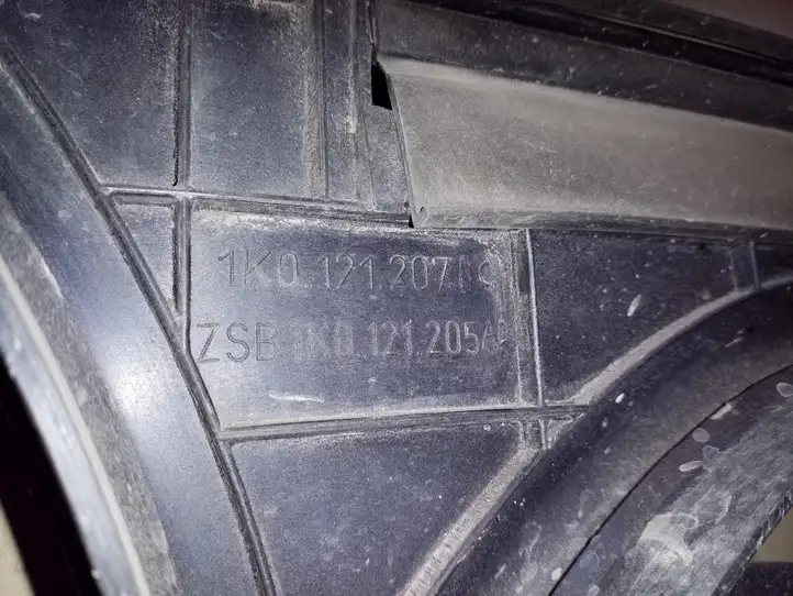 Volkswagen Caddy (2010 - 2015) 1K0121207BC Дифузор радиатора — фото 4