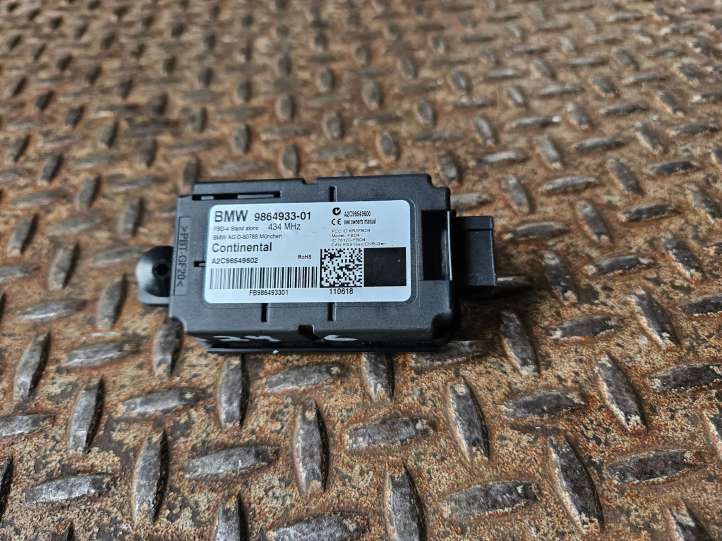 9864933 BMW 5 G30 G31 Beraktės sistemos KESSY (keyless) valdymo blokas/ modulis