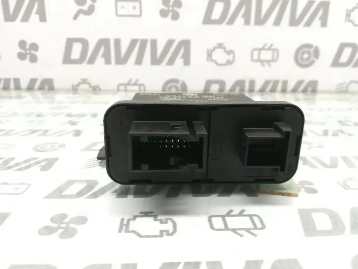 Jaguar XF (2007 - 2015) 6H5213K031AG Блок управления светом — фото 2