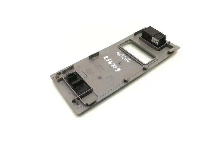 BMW 5 E60 E61 (2004 - 2010) 6938762 Микрофон (Bluetooth / телефон) — фото 3