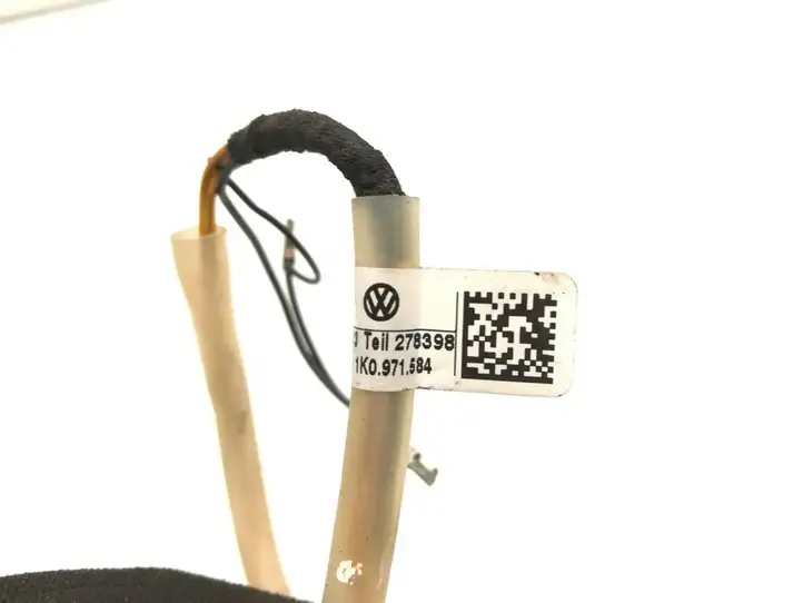 Volkswagen PASSAT B6 (2005 - 2010) 1K0971584 Прочая электропроводка — фото 5