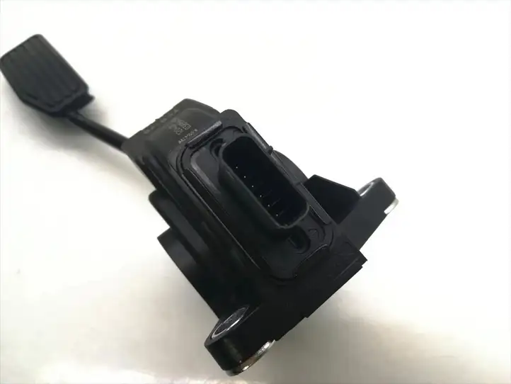 Honda Jazz (2008 - 2014) 03895645842 Педаль акселератора — фото 3