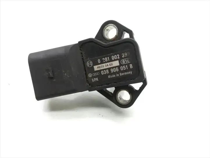Toyota Corolla Verso E121 (2004 - 2007) 038906051B Датчик давления выхлопа — фото 5