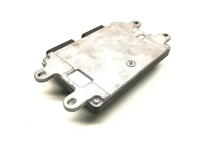 Mazda 6 (2002 - 2005) L82918881E Блок управления двигателем (ЭБУ) — фото 3