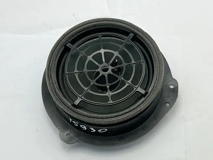 Audi A4 S4 B9 (2015 - 2019) 8W5035411A Динамики задних дверей — фото 3