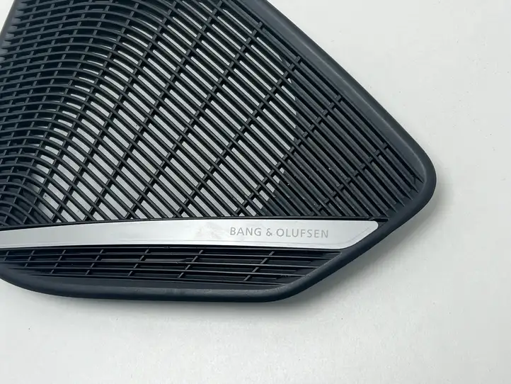 Audi A4 S4 B9 (2015 - 2019) 8W0035294 Накладка динамика задней двери — фото 4