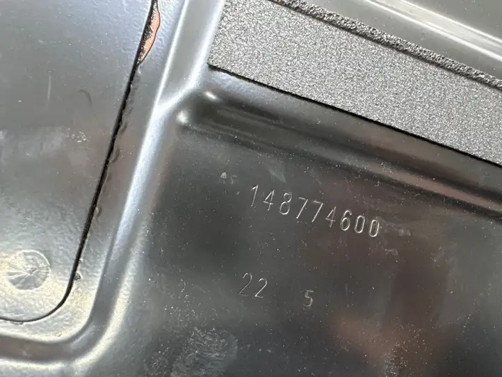 Tesla Model Y (2019 - 2024) 148774400C Другая часть кузова — фото 8