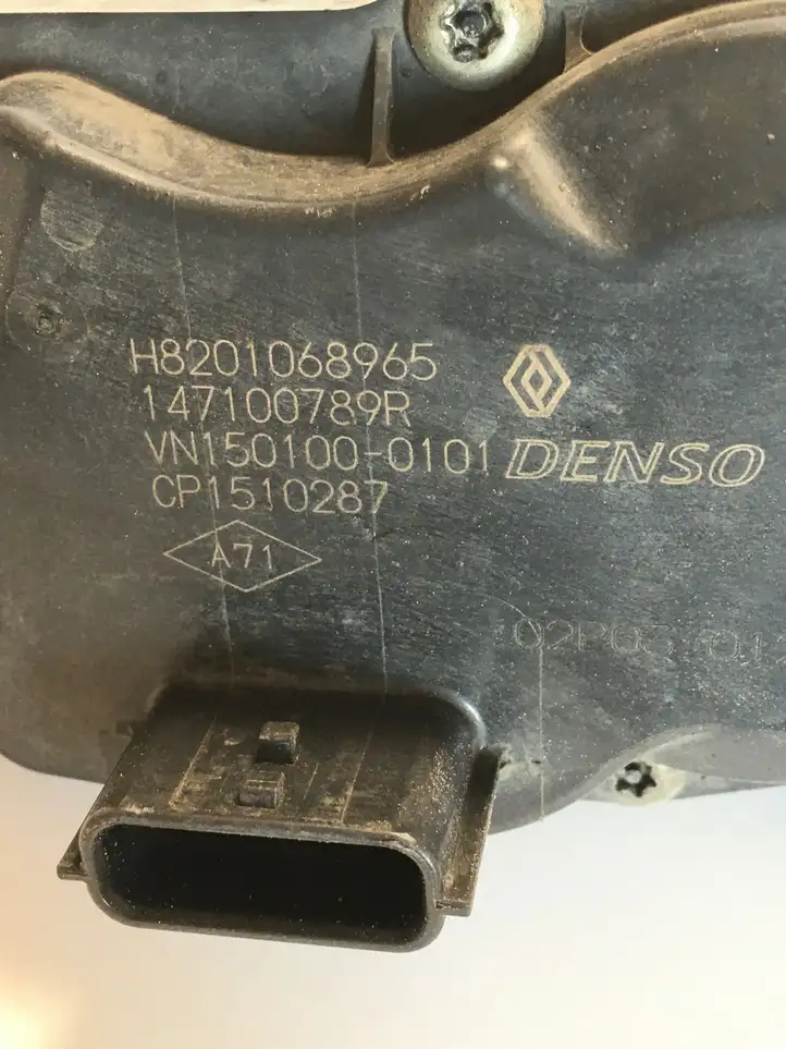 Nissan Qashqai (2010 - 2013) 147100789R Дроссельная заслонка — фото 4