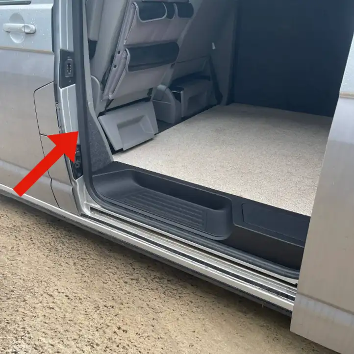 Volkswagen Transporter - Caravelle T5 (2003 - 2009) Уплотнительная резина (на кузове) — фото 2