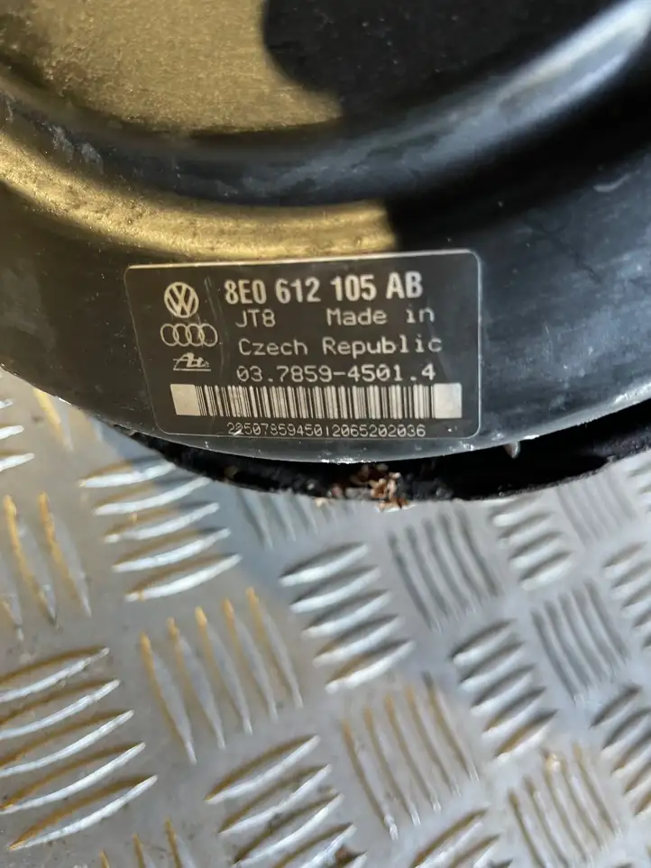 Audi A4 S4 B7 8E 8H (2004 - 2009) 8E0612105AB Вакуумный усилитель тормозов — фото 5
