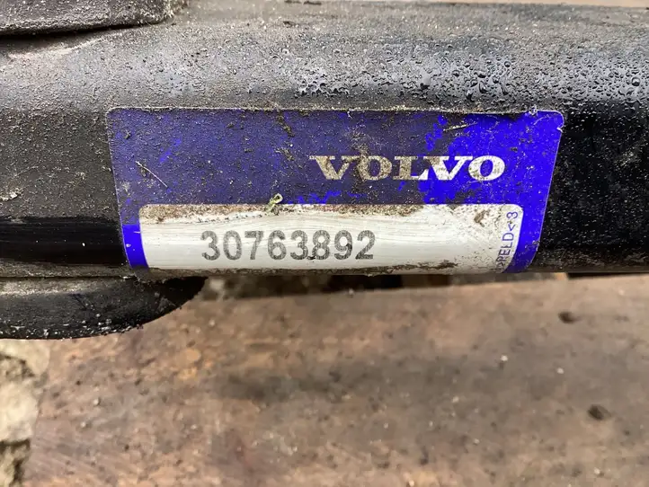 Volvo V70 (2004 - 2007) 30763892 Съемный буксировочный крюк — фото 6