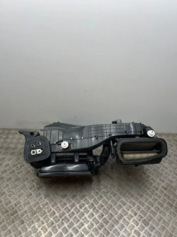 Jeep Grand Cherokee (2010 - 2021) P68245824AG Комплект системы вентиляции салона — фото 4