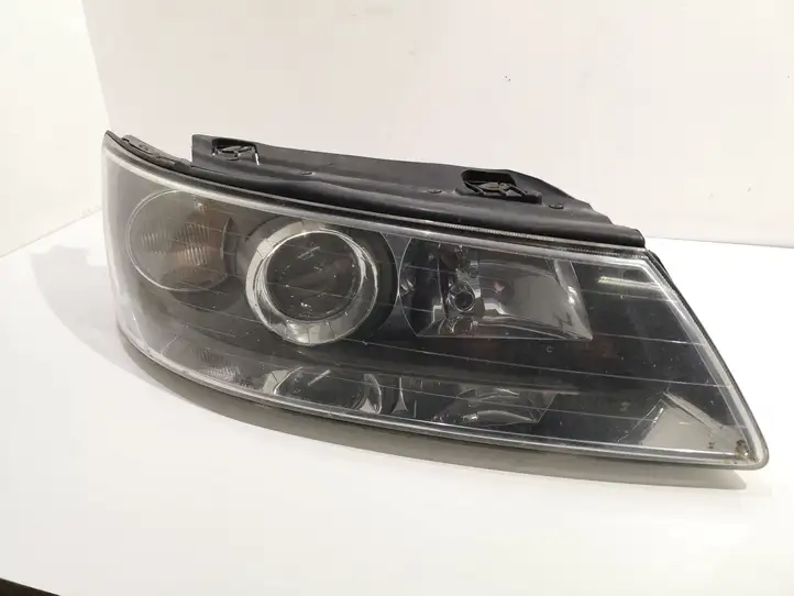 Hyundai Sonata (2003 - 2007) Передняя фара — фото 3